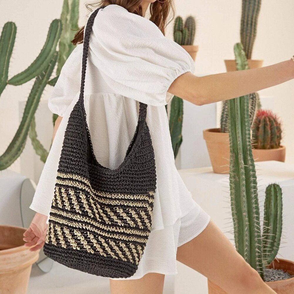 NWT - Shein Two Tone Woven Straw Shoulder Bucket Bag - Black & Cream